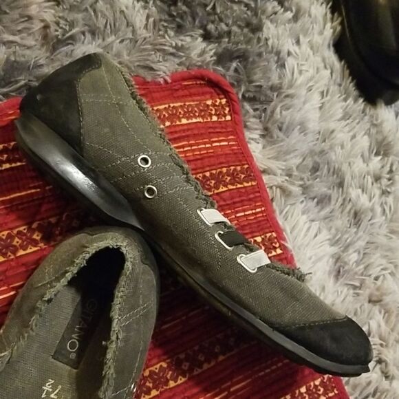 🤠Gitano "Monkey" Cute Canvas Flats Size 7 1/2 - Picture 5 of 6